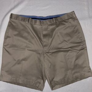 Men's shorts brooks brothers, W42, beige, used.